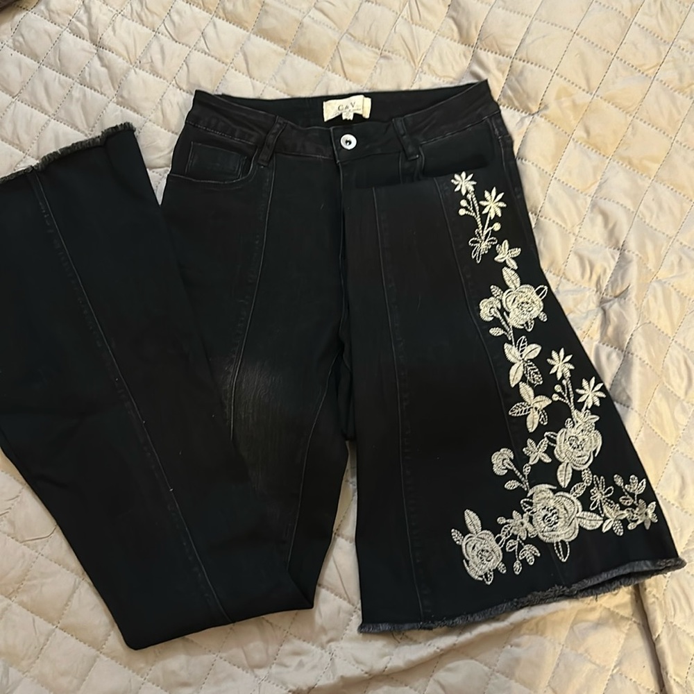 WOMENS DISTRESSED HIGH WAISTED BELL BOTTOM EMBROIDERED JEANS SIZE 26